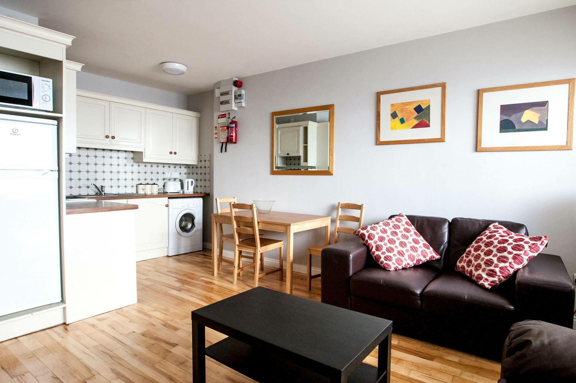 Dominick Street Apartments Galway Exteriör bild