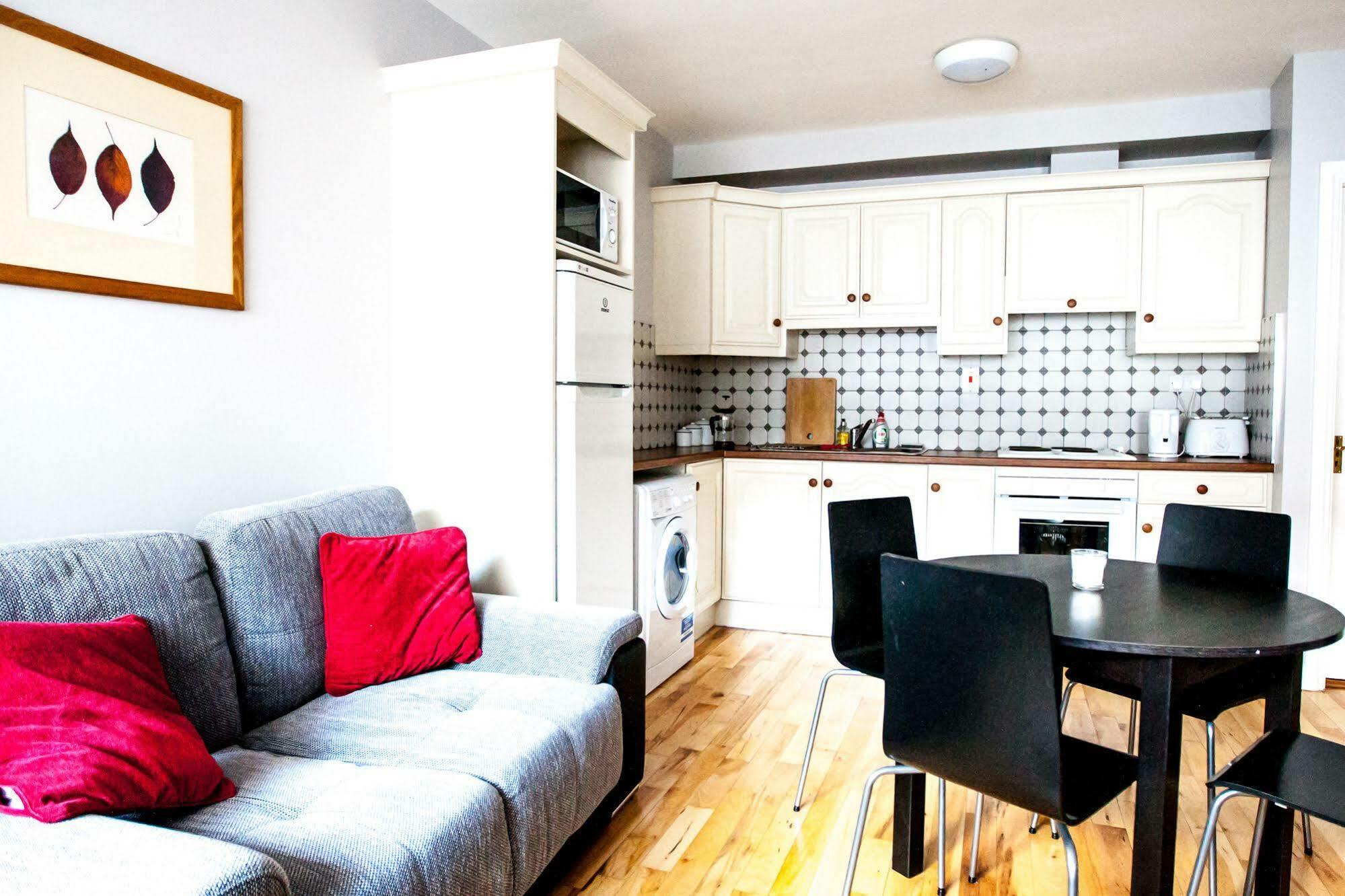 Dominick Street Apartments Galway Exteriör bild